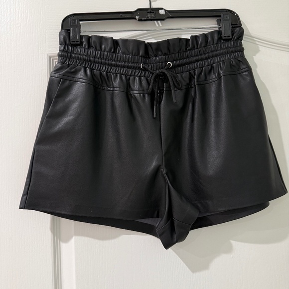 n:PHILANTHROPY Pants - NWOT N Philanthropy Faux Leather Shorts, Black, Sz M